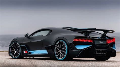 Bugatti Divo Rear Performancedrive