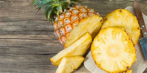 Pěstování Ananasu Od A Do Z Jak Ho Zasadit A Starat Se O Něj