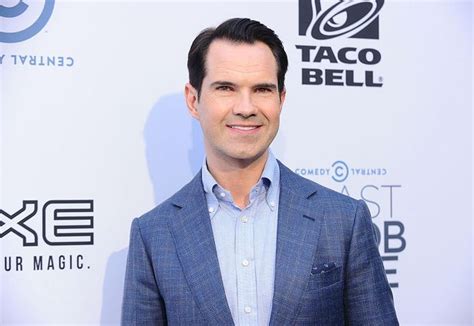 jimmy carr being sued by his dad over ‘derogatory joke about his irish heritage buzz ie
