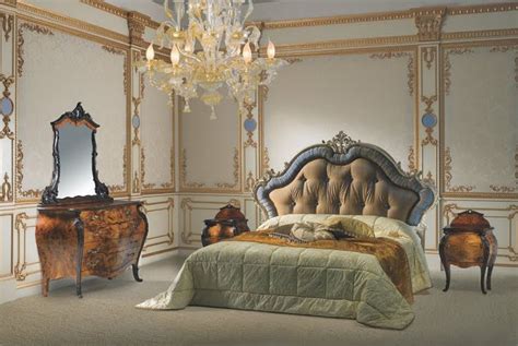 Rococo Bedroom Furniture Sets With Rich Carvings Of The Mid 18th