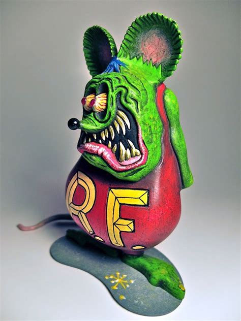 Big Daddy Ed Roths Rat Fink Model Kit Built And Painted Rat Fink