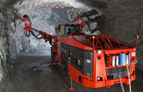 Zweiarmiger Bohrwagen Dd421 Sandvik Mining And Rock Technology
