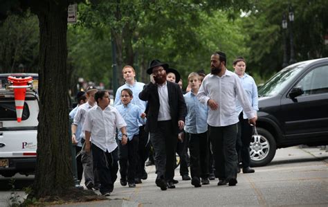 After Declining New York City’s Jewish Population Grows Again The New York Times
