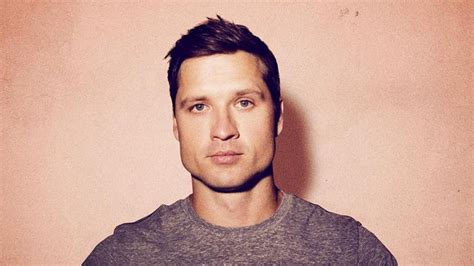 Meet Walker Hayes The Insanely Talented Not So Newcomer About To Take