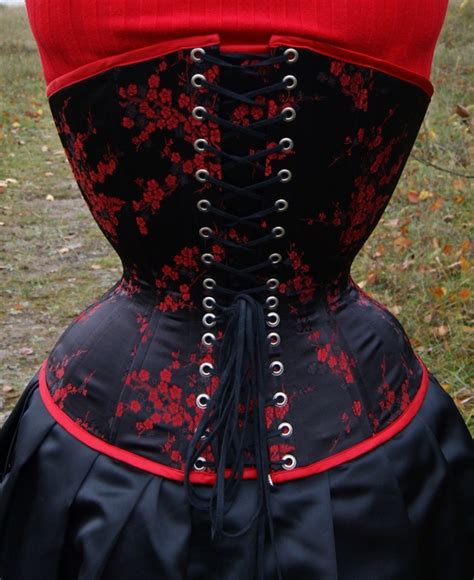 Corsets That Create A Conical Ribcage Lucys Corsetry