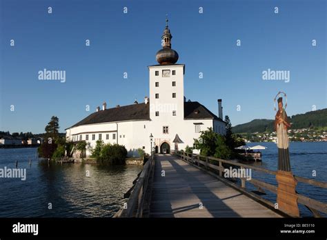 Seeschloss Castle Ort In Gmunden Traunsee Lake Salzkammergut Upper