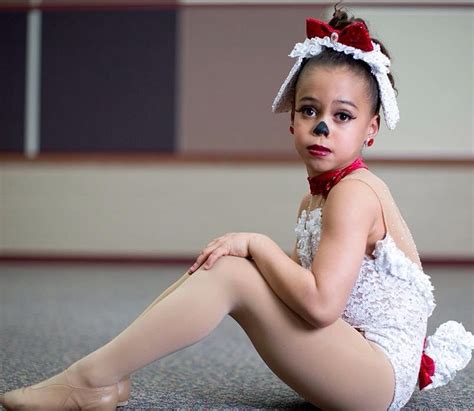 Pin By Jamie On Dance Moms Dance Moms Asia Dance Moms Dancers Dance Moms