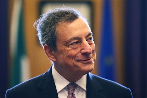 Italy will be by far the largest beneficiary of funds from the eu's €750 billion. Voi vorreste Mario Draghi presidente al posto di ...