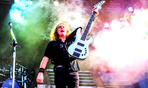 Universal images group via getty. Megadeth's David Ellefson Reveals The Best Rock Player He's Ever Seen - Metalhead Zone