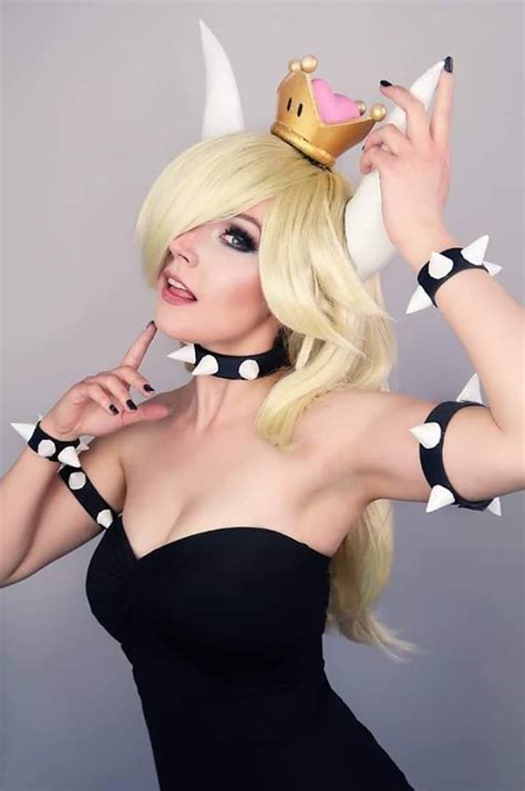 Bowsette Cosplay 000 Hot Girl As Bowsette Cosplay Comics And Memes