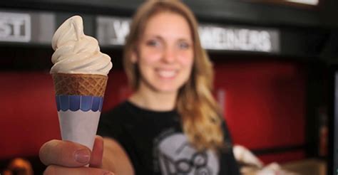 5 Ice Cream Chains Growing On West Coast Nation S Restaurant News