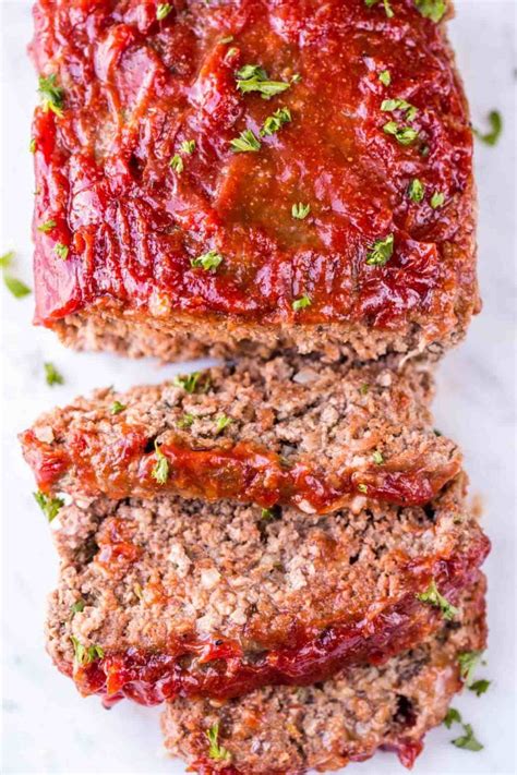 Easy Classic Meatloaf Recipe Loaded With Panko Crumbs Like And Green