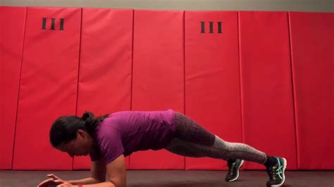 Elbow Plank With Alternating Single Leg Youtube