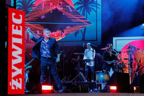 Projekt przełamujący schematy myślenia o muzyce w tym roku będzie także prawdziwym. Męskie Granie 2020. Organek, Podsiadło, Zawiałow, Król w ...