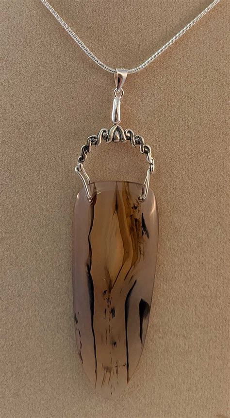 Montana Moss Agate Pendant