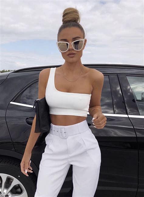 All white outfit | Summer Outfit Ideas 2020 | | Ideas, outfit, Outfit Ideas