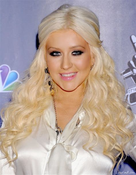Beautiful Xtina At The Press Conference Of The Voice Season