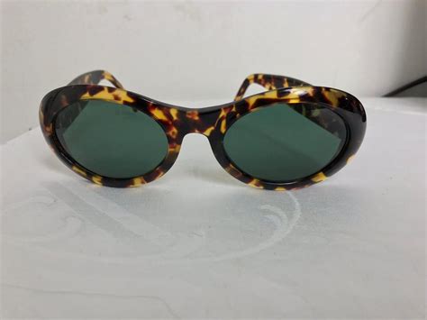 Vintage Gucci Tortoise Shell Sunglasses And Original Leather Case 1970s At 1stdibs