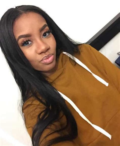fetty wap s girlfriend gets exposed with a finger up her hollywood street king llc