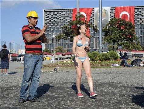 Bikini Clad Woman Joins Standing Protesters In Istanbul S Taksim Square Türkiye News