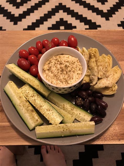 Dec 29, 2017 46 comments 5 from 1 reviews. Volume eating for dinner - 565 Calories : 1500isplenty