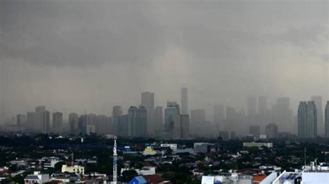 Pembaca setia cerita dewasa : Cuaca Besok Selasa 16 Juni 2020, Prakiraan Cuaca 33 Kota di Indonesia: Bandung Hujan Ringan ...