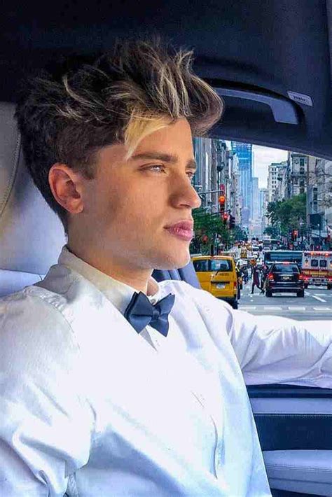 Ivan martinez Wiki, Biography, Age, Girlfriend, Facts, Images and More