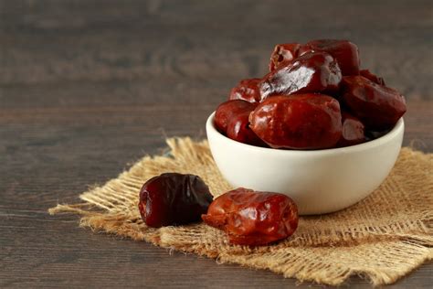 Puasa daud adalah puasa yang dilakukan secara berselang seling, yaitu hari ini berpuasa dan besok tidak berpuasa. Contoh Doa Berbuka Puasa Benar Sesuai Hadist dan Doa Populer