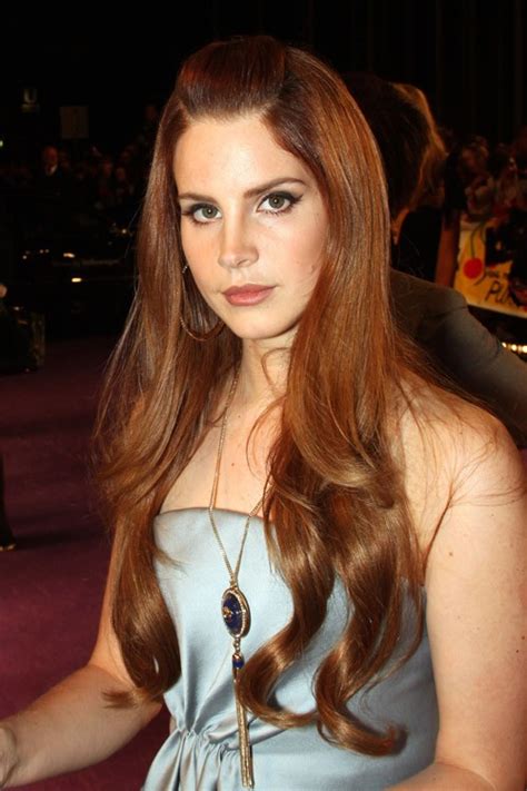 Lana Del Reys Hairstyles And Hair Colors Steal Her Style