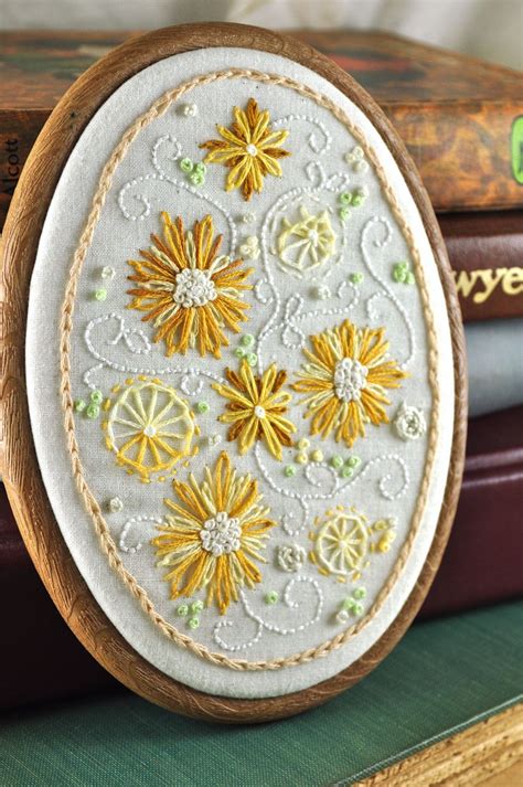 Sarahs Hand Embroidery Tutorials Lots Of Stitches Clearly Explained