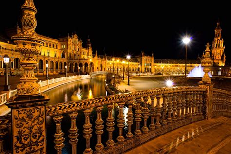City Night Sevilla Spain Wallpapers Hd Desktop And Mobile Backgrounds