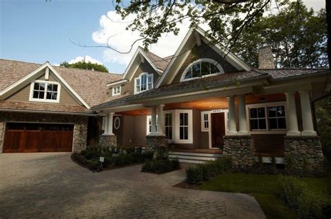 Maybe you would like to learn more about one of these? Traditional Home - Home Bunch Interior Design Ideas