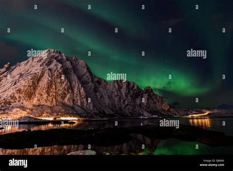 Aurora Borealis Over Svolvaer Lofoten Norway Stock Photo Alamy