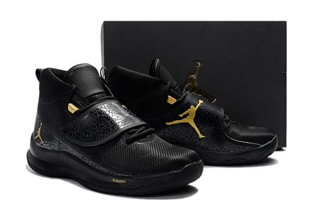 Lace guards and mesh detailing on the profiles follow suit, but the lade toggle and top of the tongue deliver stark metallic gold contrast. Nike Jordan Super Fly 5 PO X Griffin black metal gold black men basketball shoes 914478-015 ...