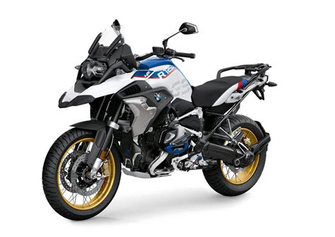Bmw r 1250 gs adventure is powered by 1254 cc engine.this r 1250 gs adventure engine generates a power of 136 ps @ 7750 rpm and a torque of 143 nm ask your question from r 1250 gs adventure owners and experts. Listino Prezzi BMW R 1250 GS 2019