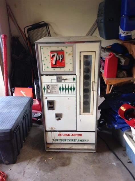 Help Need Help Restoring An Old Vending Machine Diy