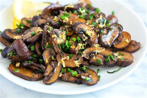 Crave-Worthy Roasted Mushrooms | Recipe | Mushroom recipes, Stuffed ...