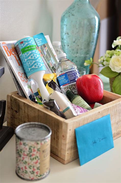 Make A Welcome Basket For Overnight House Guests Provide Your Guests