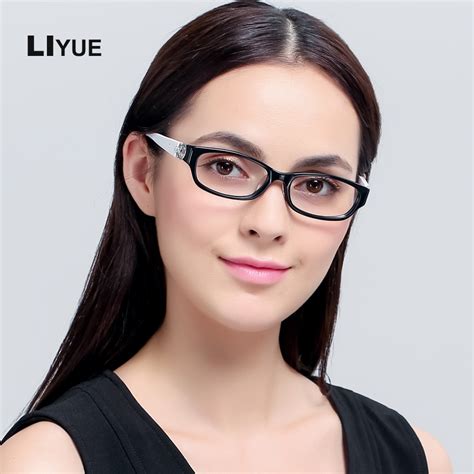 Do you want to know if this eyewear can really help in preventing the blue light from harming your eyes? LIYUE 2017 Fashion Optial glasses Frame women New brand ...