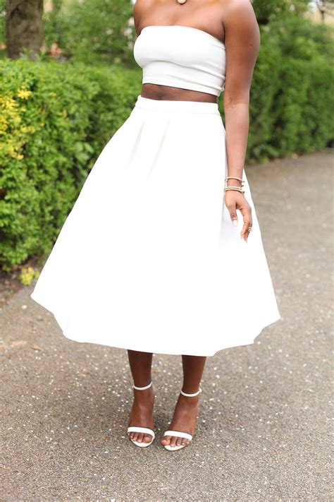 white full skirt mirror me london fashion travel and personal development blog by fisayo longe