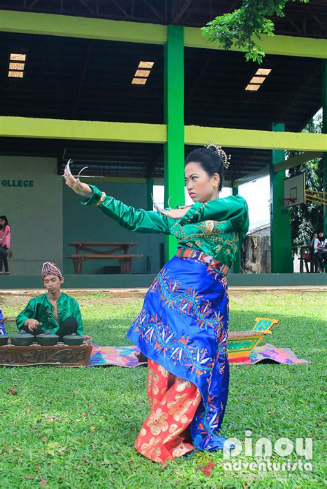 Sulu Witnessing The Pangalay A Traditional Tausug Dance Pinoy