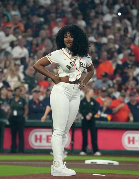 Watch Megan Thee Stallion S First Pitch At Astros Opening Day Game