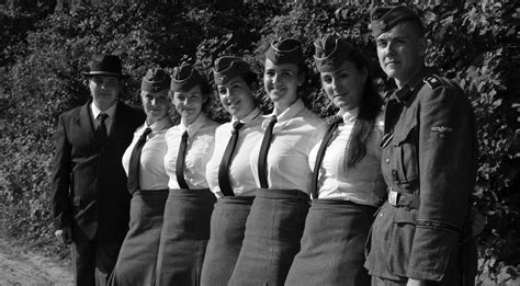 Фото Немецких Девушек И Женщин В Форме — Фото Картинки
