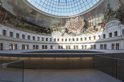 This historic building has been fully restored and transformed into a museum by famous japanese architect tadao ando, by creating a dialogue between heritage and contemporary creation, between the past and the present. La Bourse de Commerce ouvrira le 23 janvier - Le Quotidien ...