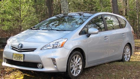 Prius V