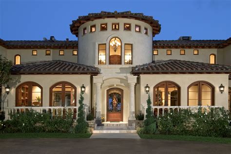 A Majestic Italian Villa Is Architecture