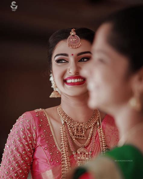 Tips To Look Breathtakingly Beautiful In Bridal Jewellery Wedding