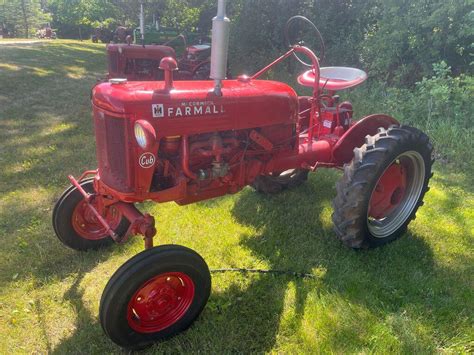 Farmall Cub Tractors Less Than 40 Hp For Sale Tractor Zoom