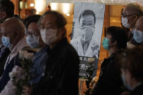 © 由 tvbs新聞網 提供 鳳梨直爽個性深受粉絲喜愛。 （圖／翻攝自鳳梨 吳泓逸 facebook）. 疫情大爆發？中國更改確診標準，武漢肺炎患者一口氣新增1萬5千人、252死-風傳媒