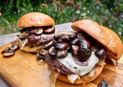 Recipe Garlic Mushroom Beef Burger With Caramelised Onions And Thyme